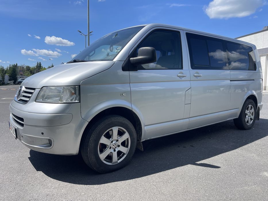 Volkswagen Caravelle T5