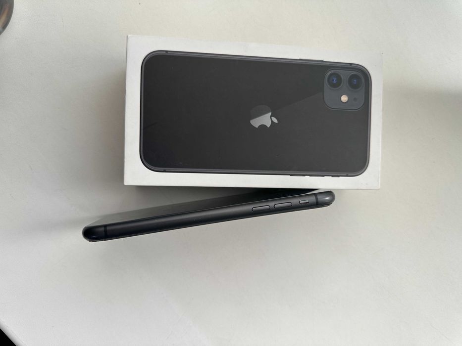 Срочно продам IPhone 11 64GB