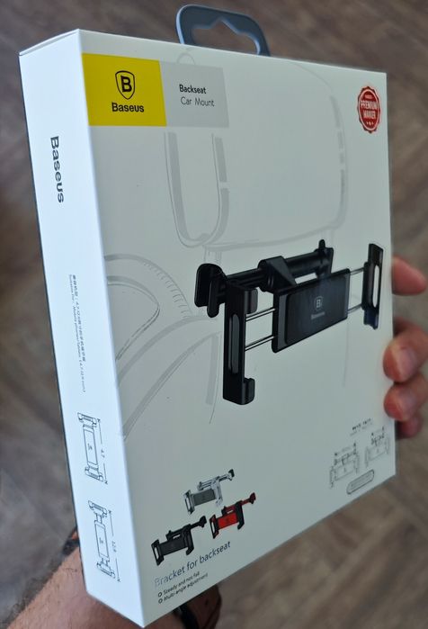 Vând suport auto pentru tabletă Super Preț