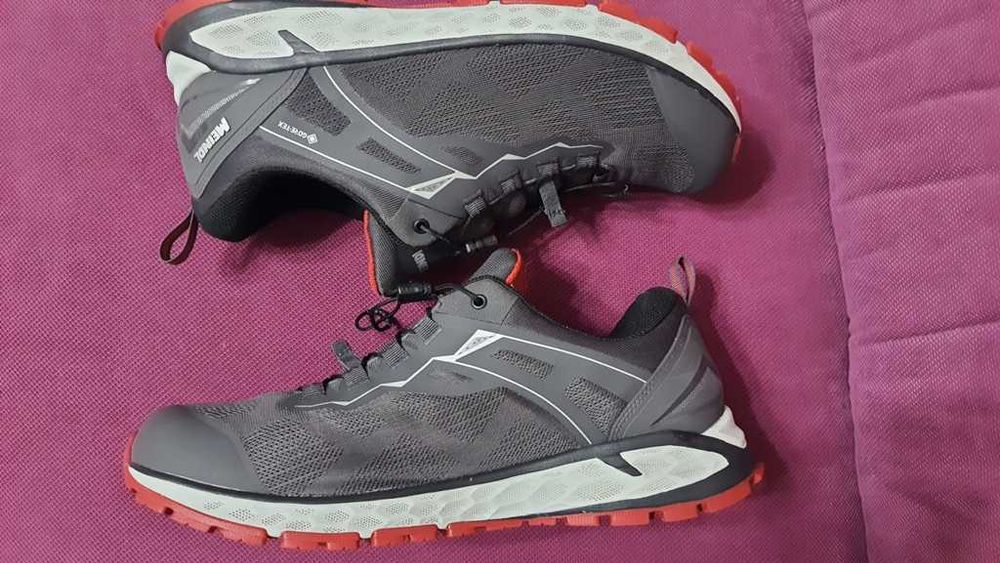 Adidasi trekking MEINDL Power Walker Gtx, nu Scarpa salewa marime 44,5