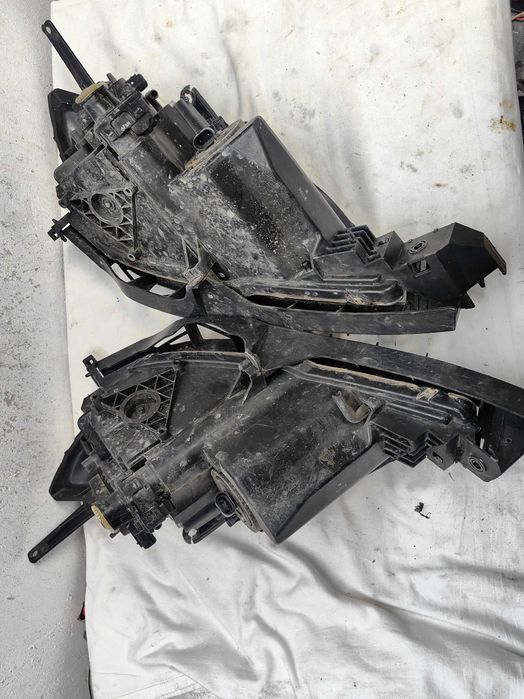 Оригинални фарове Мазда 3  Mazda 3