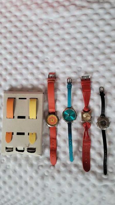 Set 4 ceasuri Avon