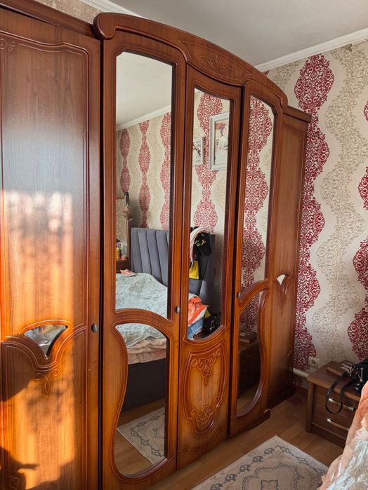 Продам шкаф для одежды