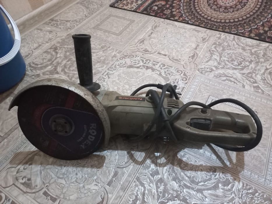 Углошлифовальная машина (УШМ) - болгарка