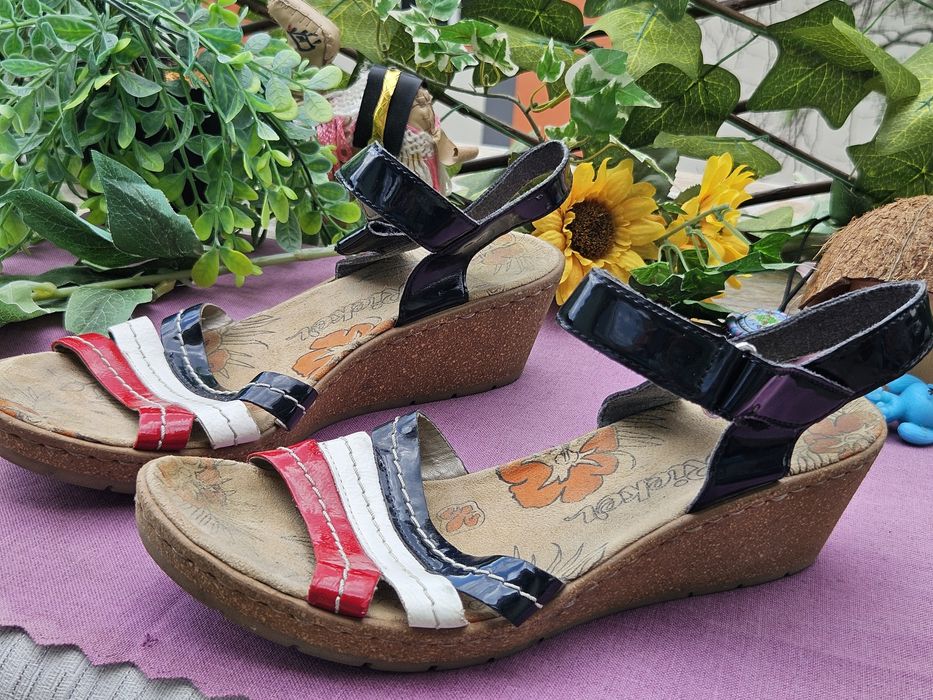 Rieker сандали на платформа