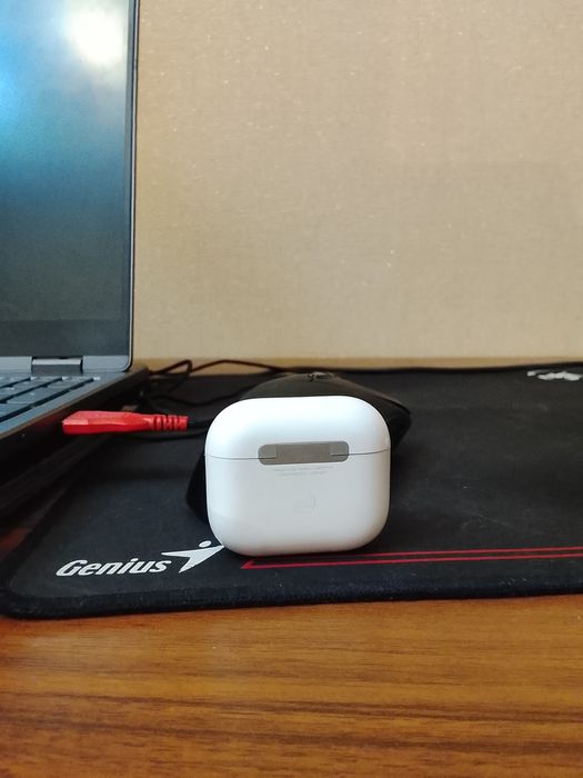 Продам наушники airpods pro 3