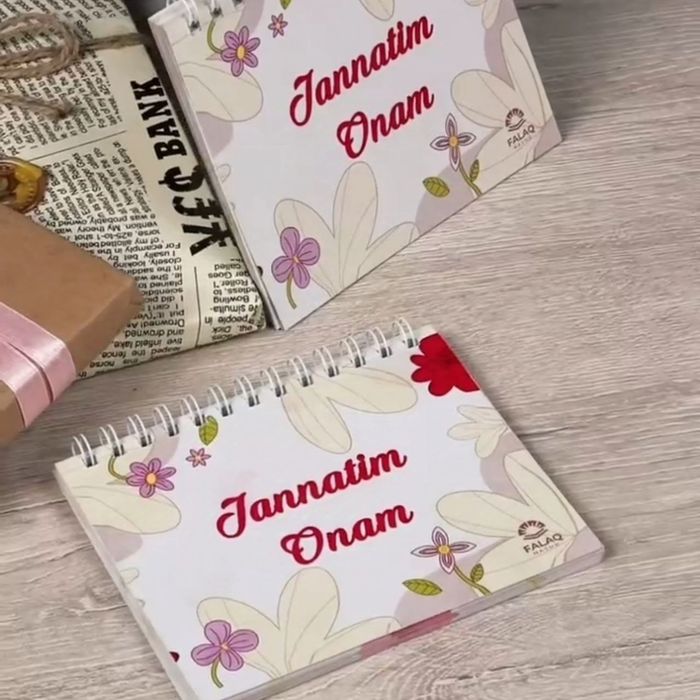 Jannatim Onam 50 tilakda jamlangan izhorlar
2 + 1