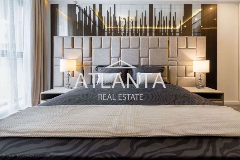 Продава се Двустаен апартамент в к.к. Св.Св. Константин и Елена - 155 кв.м за 2765 €/кв.м - Снимка #2