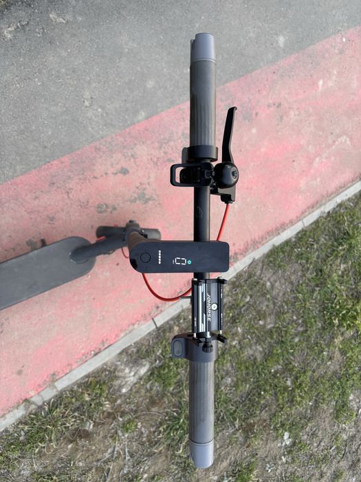 Trotineta electrica Xiaomi Scooter 4 pro generatia a 2-a