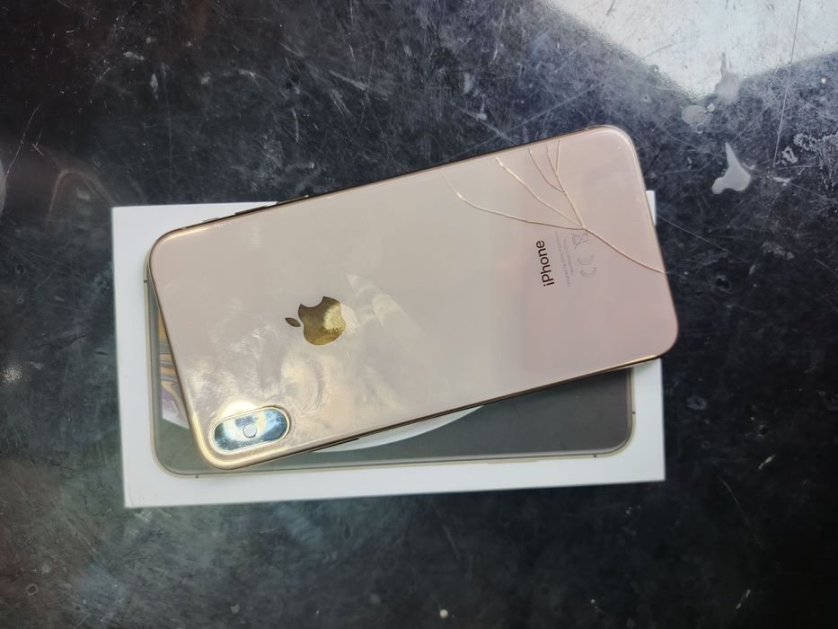 Iphone xs max karobka 256