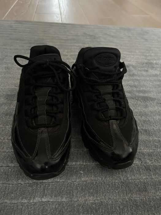 Nike Air Max 95 & ブラックドラゴン Black Air Max 95 Trainers & Shoes. Nike RO