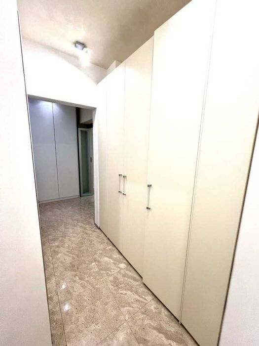 Дава се под наем Тристаен апартамент в София, Витоша - 135 кв.м за 1096.5 € - Снимка #15
