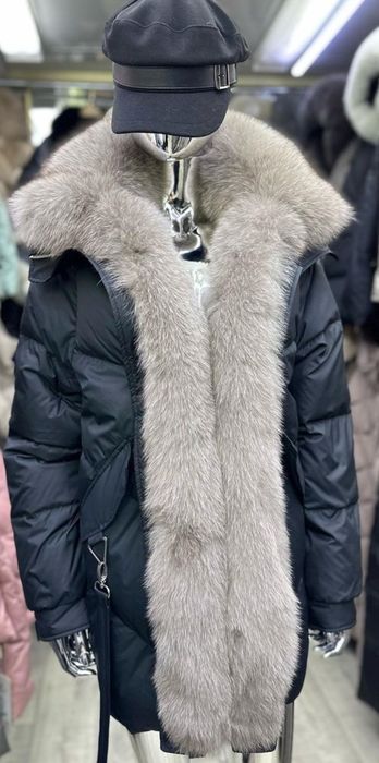 Продаю две новые куртки