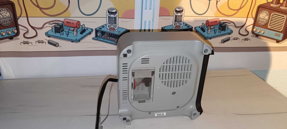 Radio cu ceas Sony ICF C217L LW/FM (Japan)