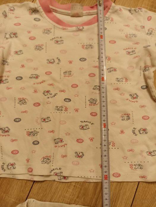 Pijama fetițe  mărime 4-5 ani