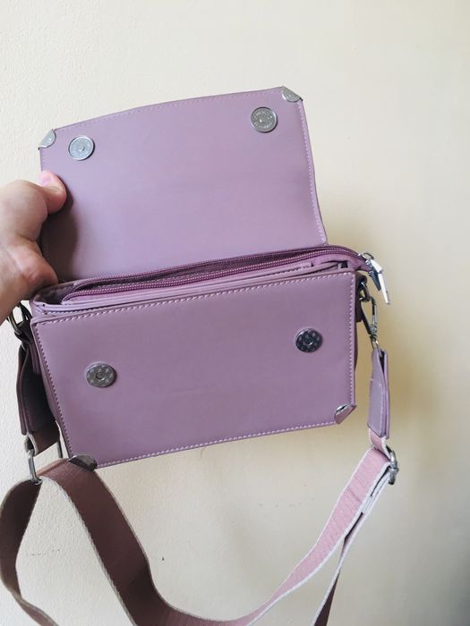 Новая женская сумочка.