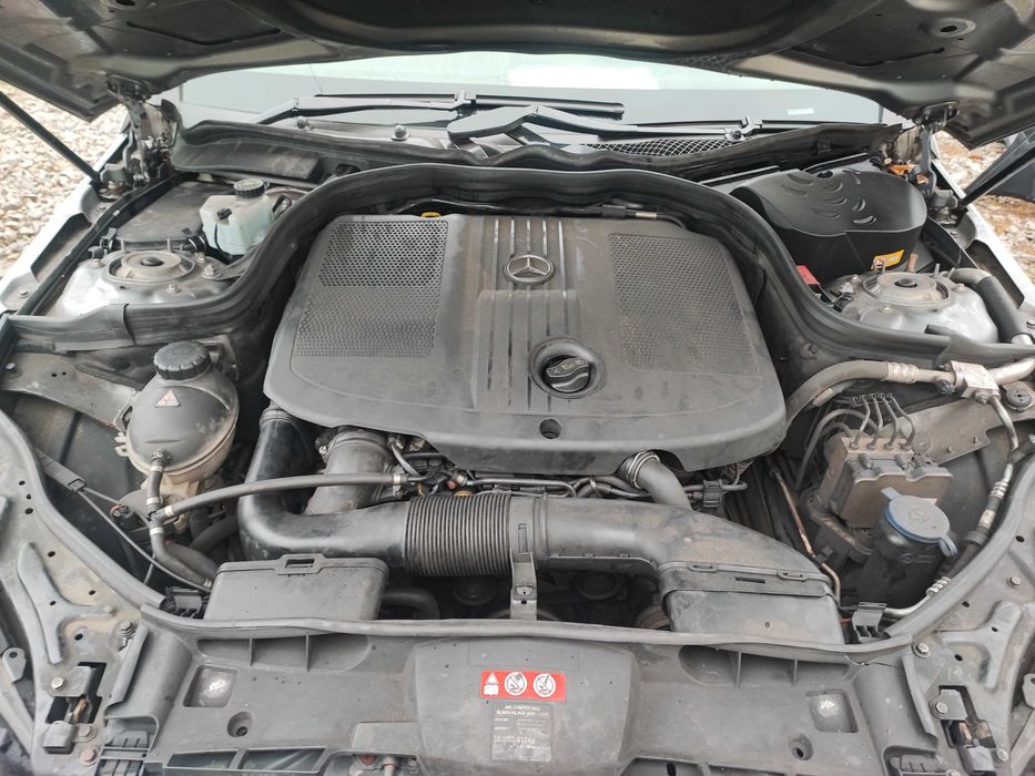 Мерцедес Е класа W212 OM 651 седан фейса