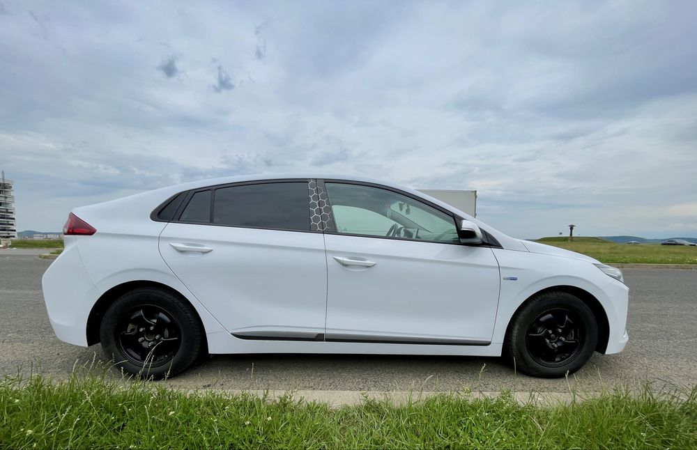 Hyundai Ioniq Hybrid 2018