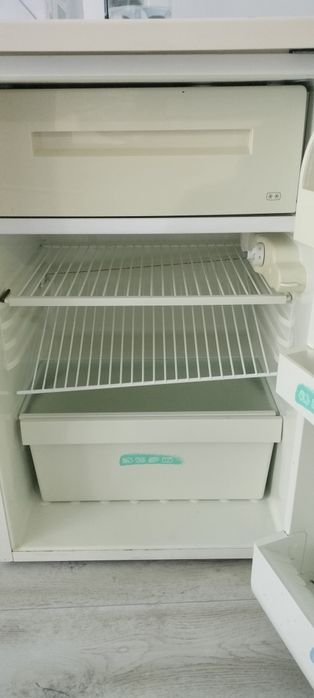 Frigider Zanussi