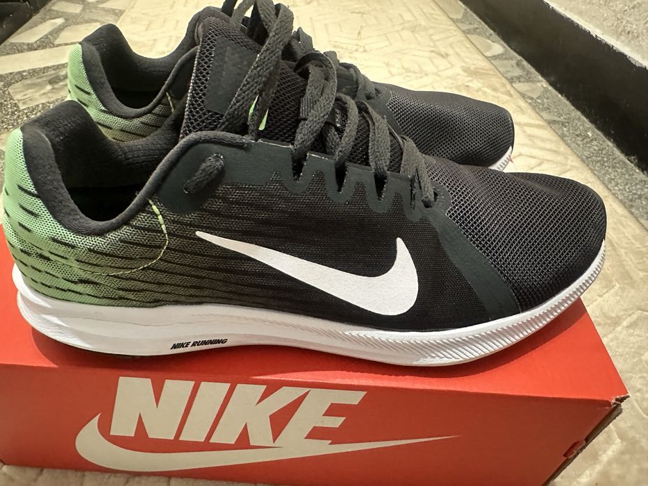 Маратонки Nike running