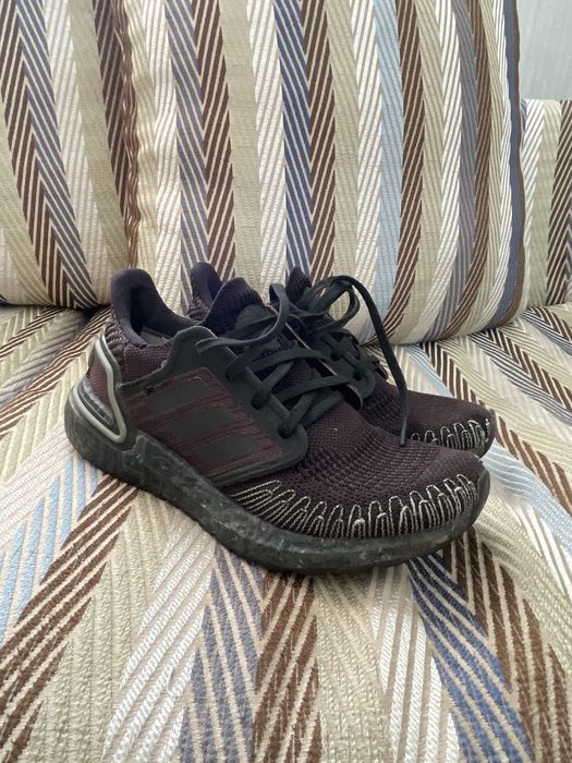 Кроссовки adidas
