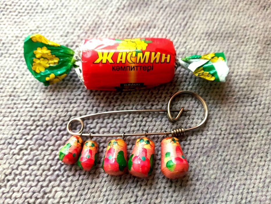 Брошь винтаж "Матрёшки"