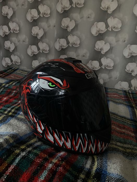 Продам мотошлем 61-62