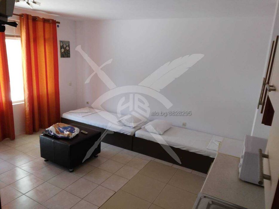 Продава се Двустаен апартамент в Поморие - 52 кв.м за 1404 €/кв.м - Снимка #4