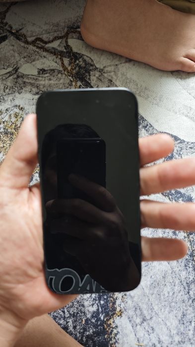 Продам iphone 15 в отличном состоянии