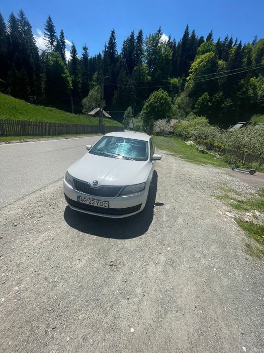 Skoda Rapid  alba 2016
