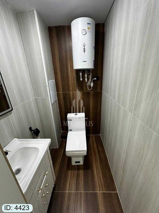 terakzorda 2 xona 3 xona qilingan kvartira sotiladi№4423