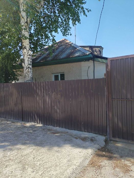 Продам дом в городе