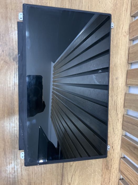 Продам матрицу slim 15.6 30pin
