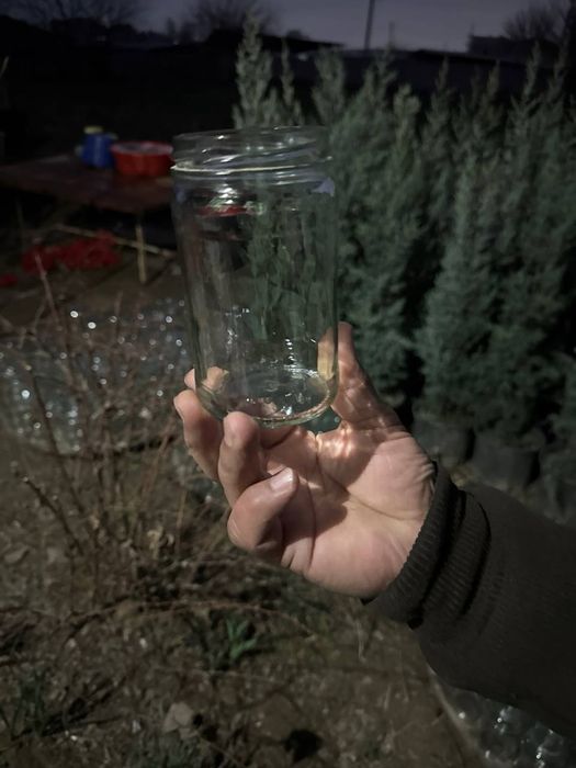 Банки продаже имеются банки объёмом 3, 2, 1 литр, а также 07, 05 литр