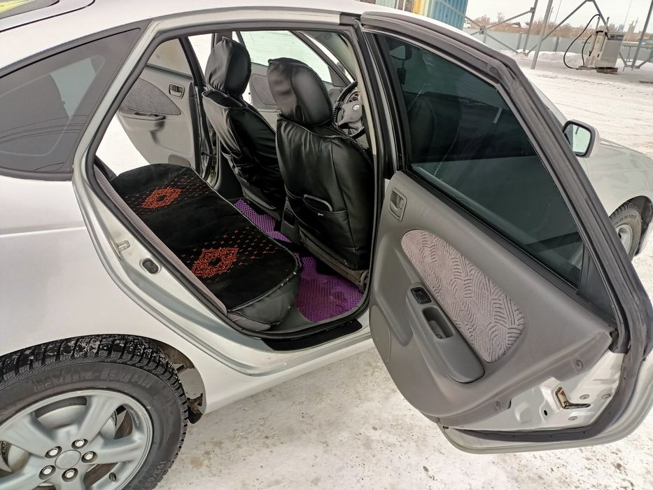 Продам таета авенсис 1999года