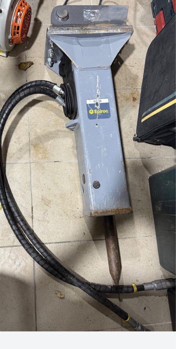 Inchiriez miniexcavator jcb si minidumper fara operator