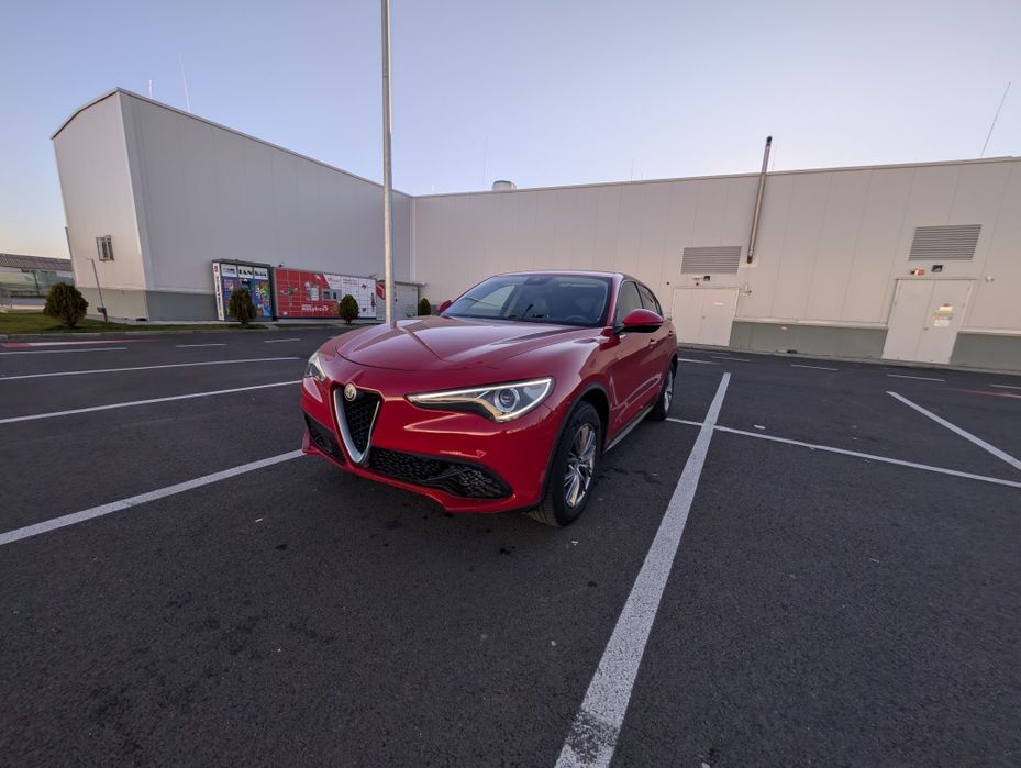 Alfa Romeo Stelvio Q4