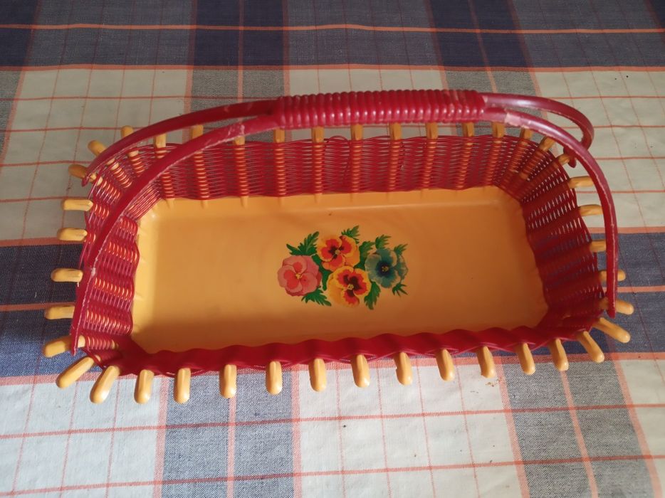 Сувенири,мартеници и ръчноизплетени Бийтълс