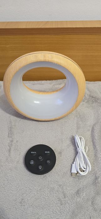 Vând lampa de noptiera cu telecomanda