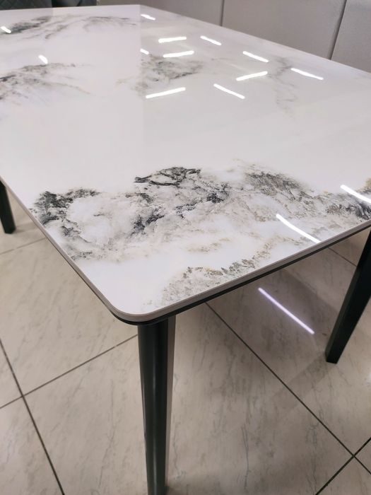 Керамический стол