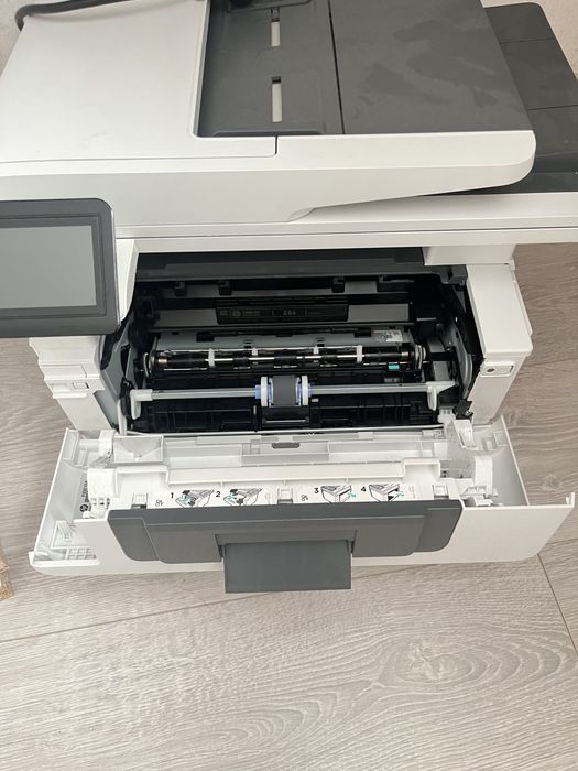 Рабочий без дефектов, Мфу Принтер сканер HP LaserJet Pro MFP M426dw