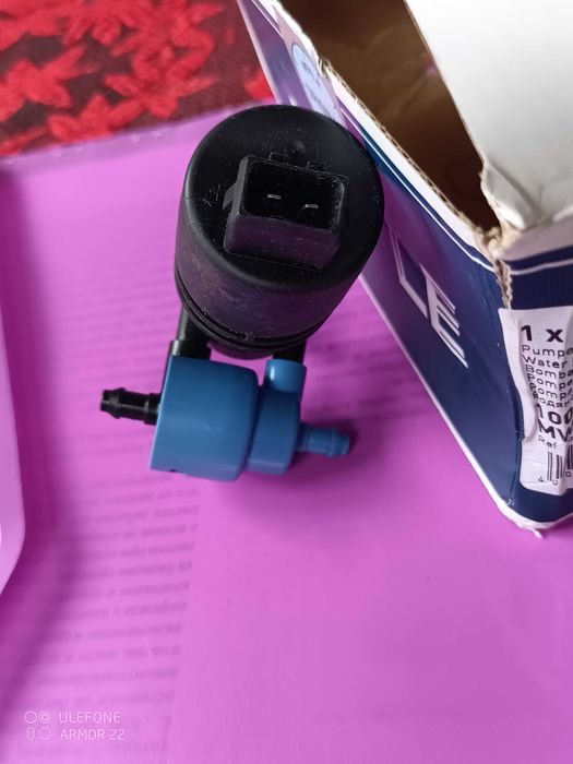 Помпа чистачки MEYLE, за Опел Зафира