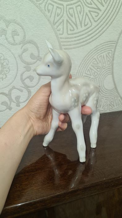 Фарфоровые статуэтки