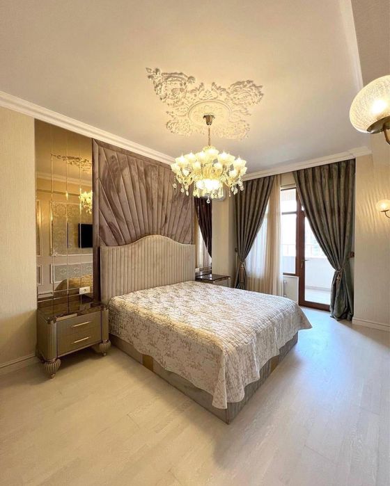 Ул, Тараса Шевченко-ГАБУС! Сдается 4-х комнатная! Дорогая классика