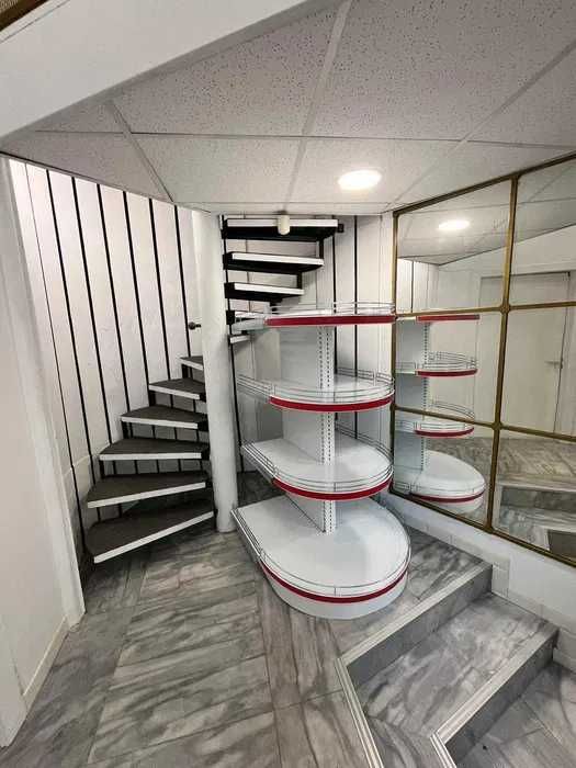 Островен стелаж за аптека, книжарница, зоомагазин, детски магазин и др