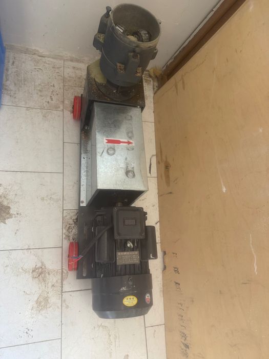 Продается гранулятор