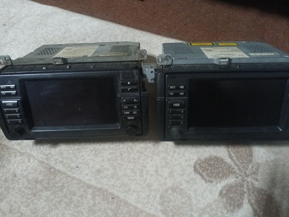 Navigatie bmw e46 originala 2 buc si 1 buc dedicata