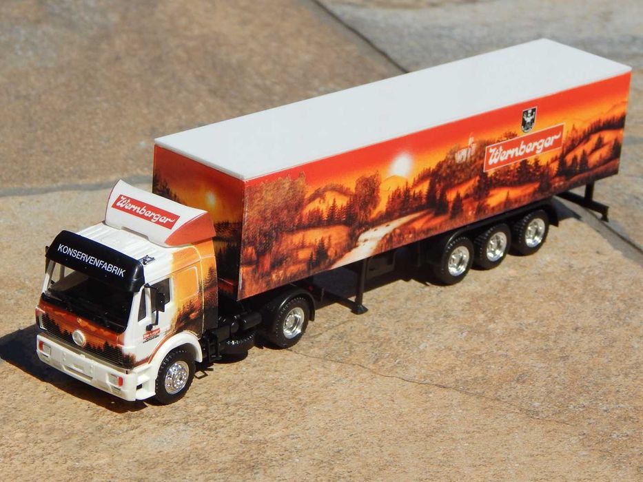 Macheta camion transport Mercedes-Benz SK 88 Wernberger cu vitrina