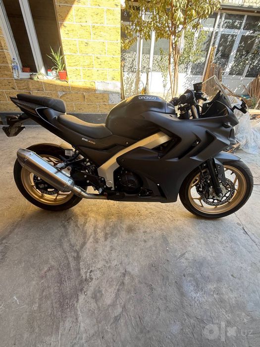 Dukaso 400 sport injektor Bike