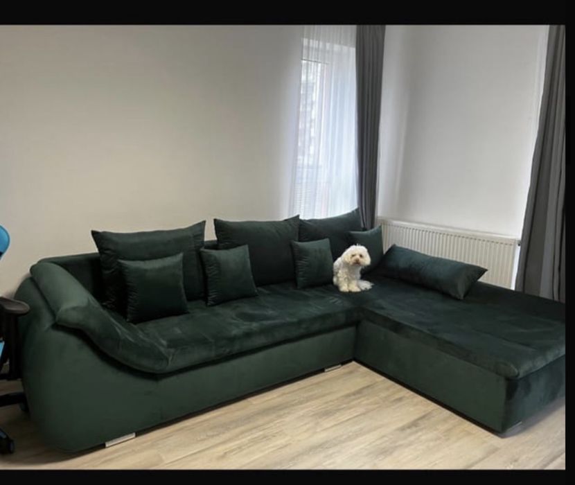 Coltar verde impecabil